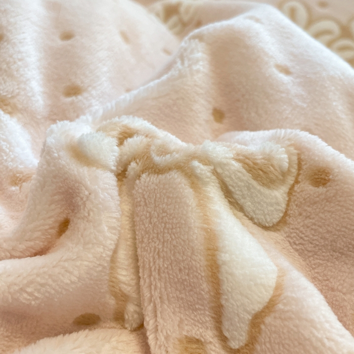 91家纺网 家纺一手货源 找家纺 利欧 2025新款褶皱边雕花牛奶绒四件套 少女结-粉