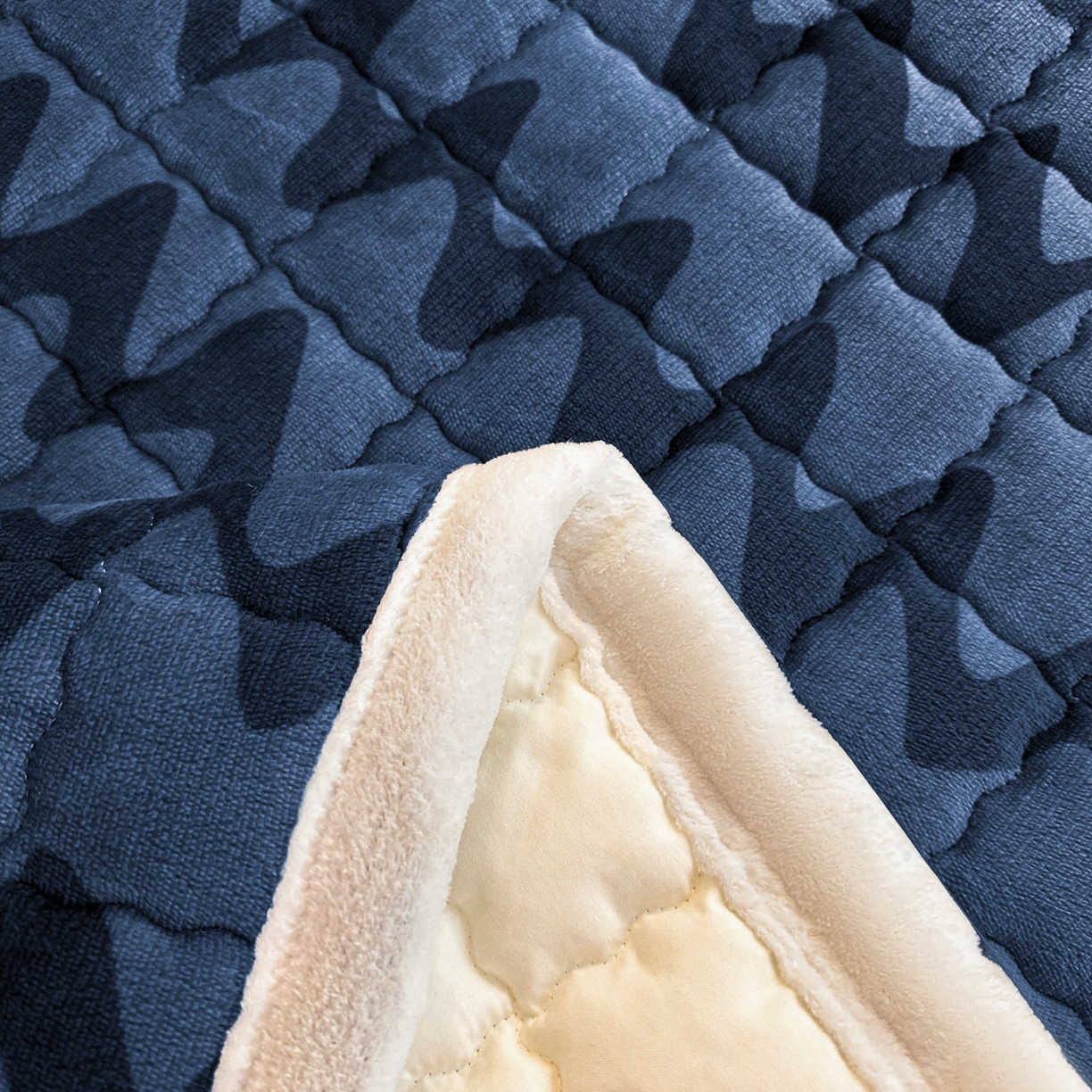 91家纺网 家纺一手货源 找家纺 川悦生活 2025新款A类印花牛奶绒床垫加厚绒保暖床床褥 床垫简-轻蓝