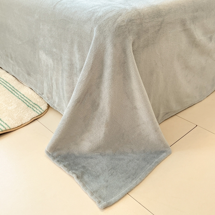 91家纺网 家纺一手货源 找家纺 柒月家居 2025新款加厚200克牛奶绒四件套 丛林小兔