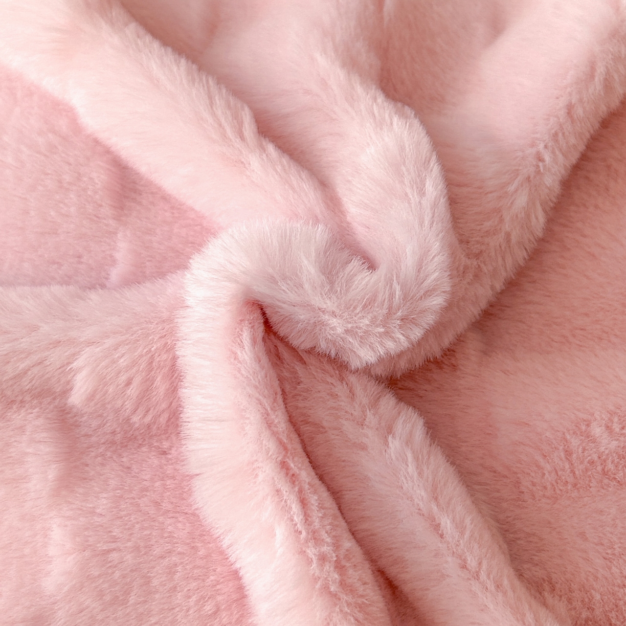 91家纺网 家纺一手货源 找家纺 佳品居 2025新款11斤重加厚兔毛绒轻奢摩卡系列牛奶绒双拼角四件套 摩卡-胭脂粉