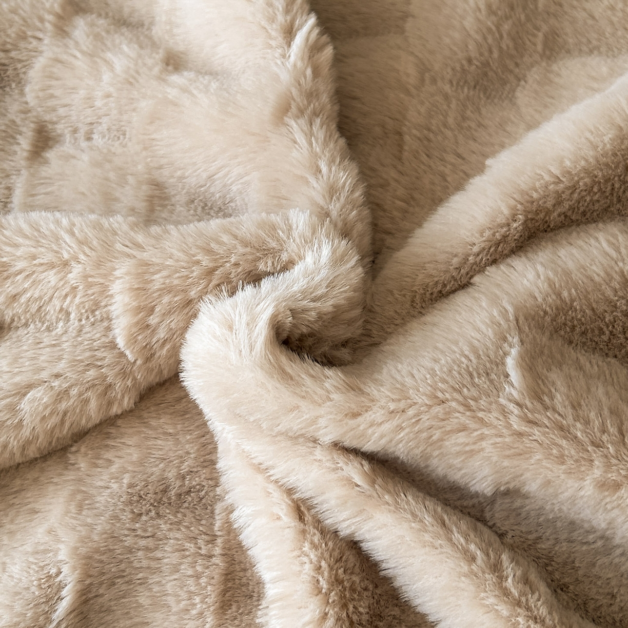 91家纺网 家纺一手货源 找家纺 佳品居 2025新款11斤重加厚兔毛绒轻奢摩卡系列牛奶绒双拼角四件套 摩卡-奶咖