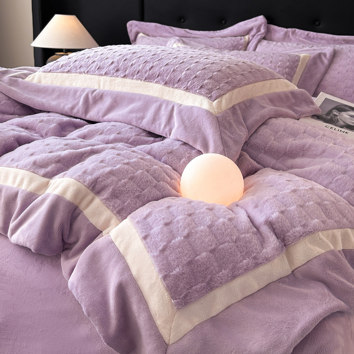 91家纺网 家纺一手货源 找家纺 佳品居 2025新款11斤重加厚兔毛绒轻奢摩卡系列牛奶绒双拼角四件套 摩卡-水晶紫