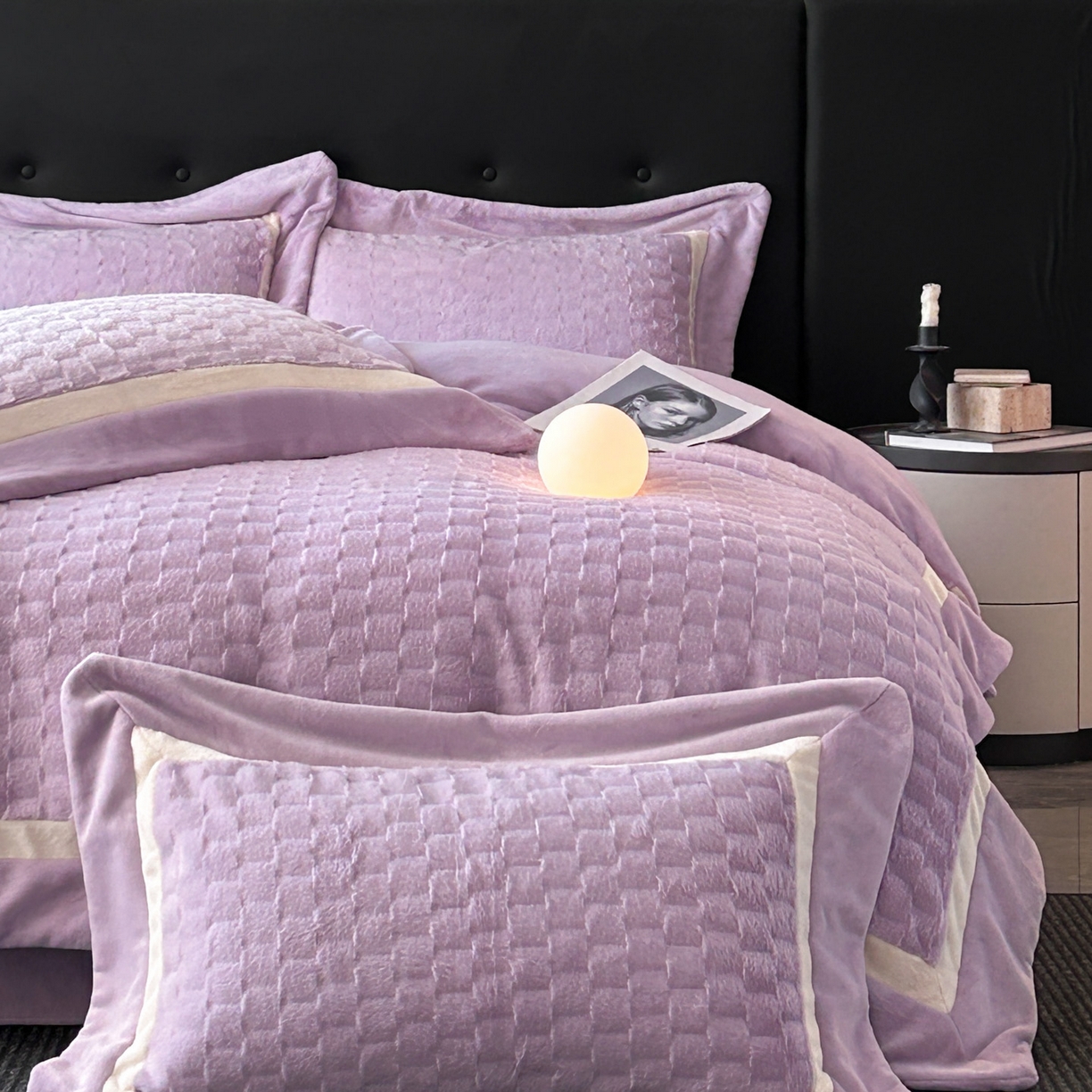 91家纺网 家纺一手货源 找家纺 佳品居 2025新款11斤重加厚兔毛绒轻奢摩卡系列牛奶绒双拼角四件套 摩卡-水晶紫