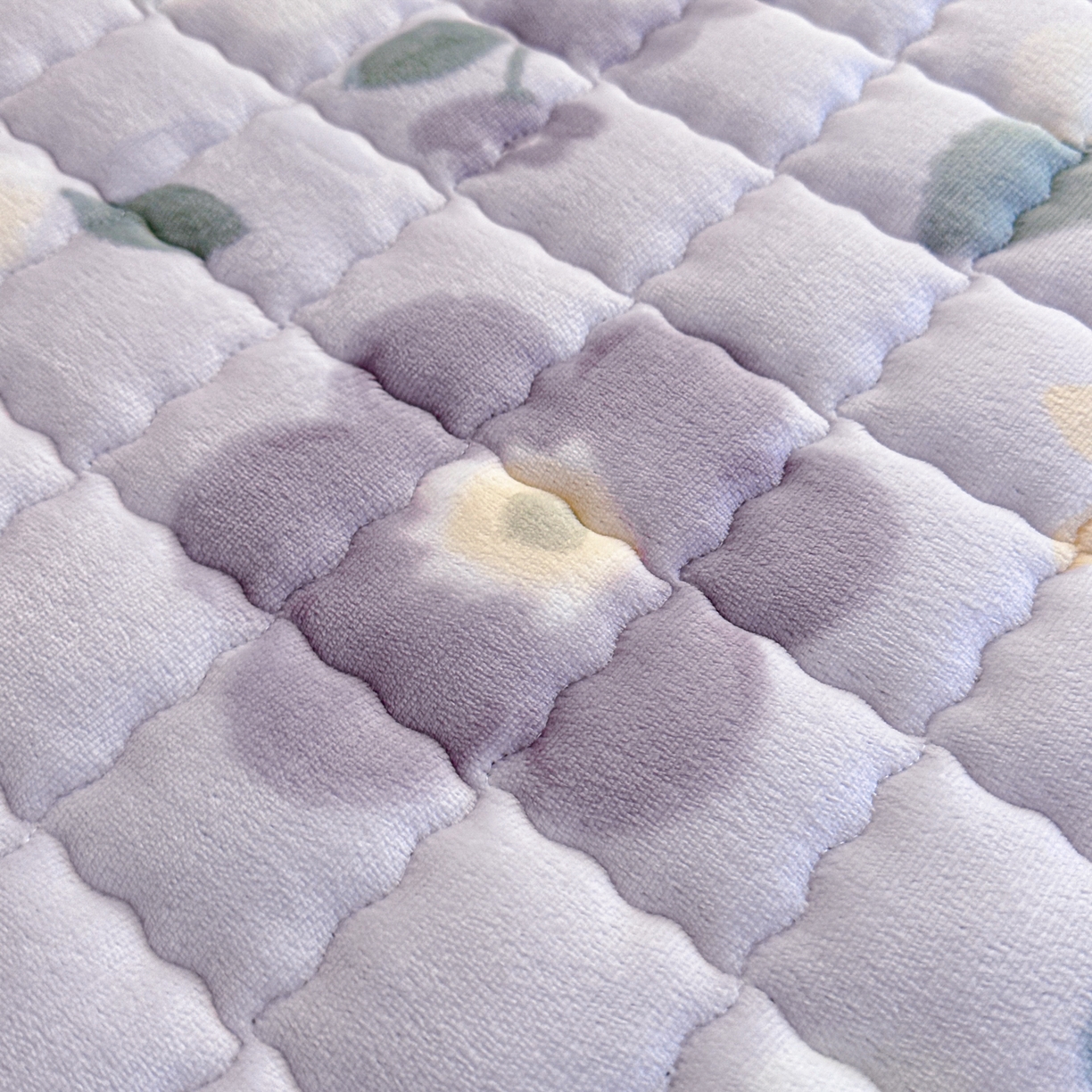 91家纺网 家纺一手货源 找家纺 川悦生活 2025新款A类印花牛奶绒床垫加厚绒保暖床床褥 床垫莉莉柒缇