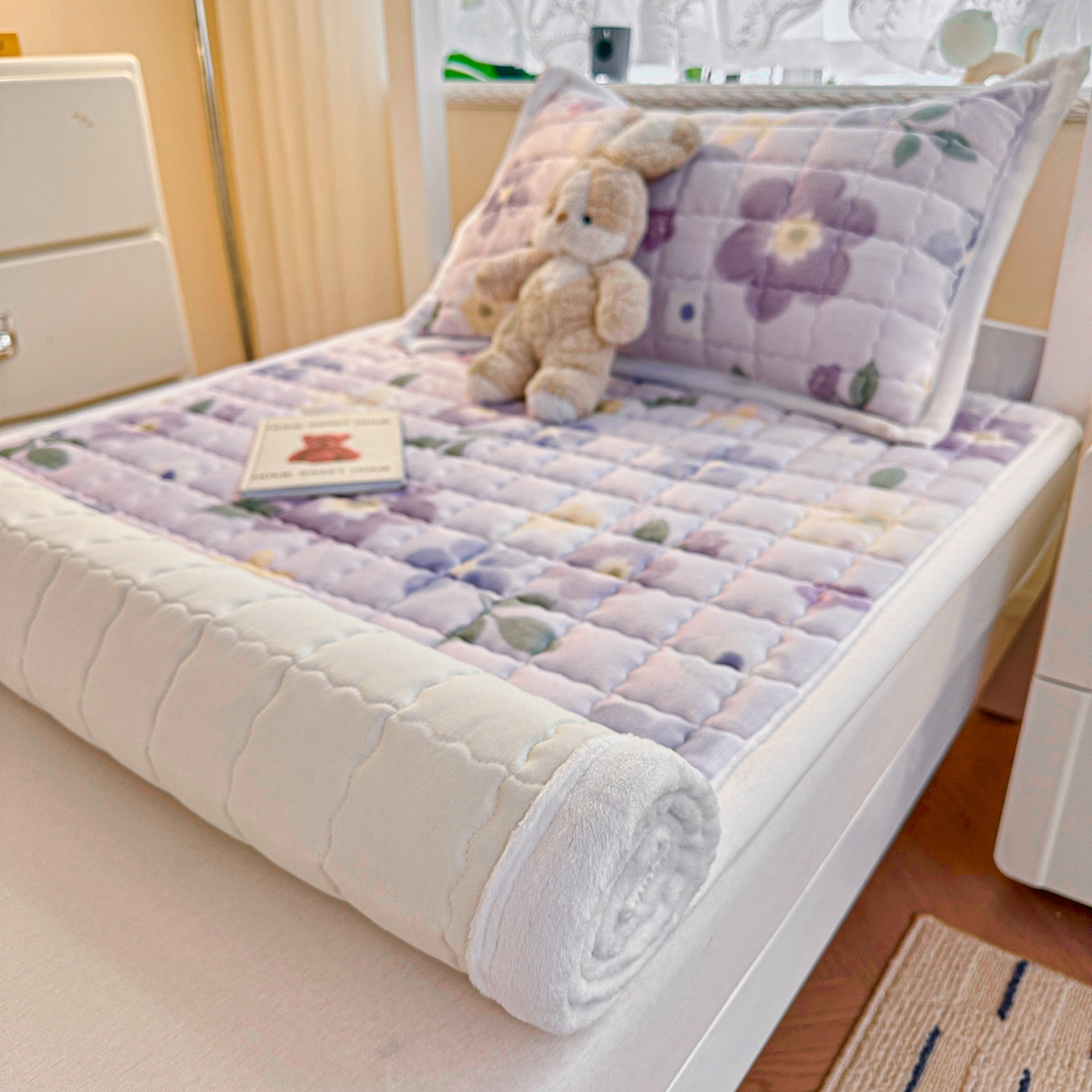 91家纺网 家纺一手货源 找家纺 川悦生活 2025新款A类印花牛奶绒床垫加厚绒保暖床床褥 床垫莉莉柒缇