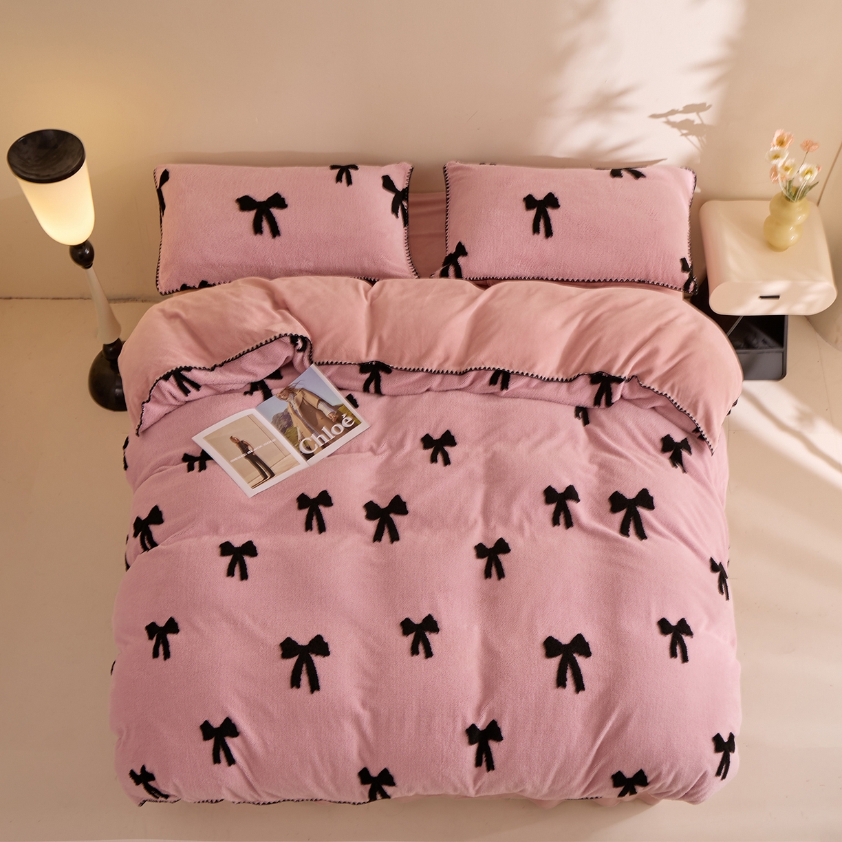 91家纺网 家纺一手货源 找家纺 （总）欧冠家纺 2025新款加厚兔绒提花牛奶绒四件套系列