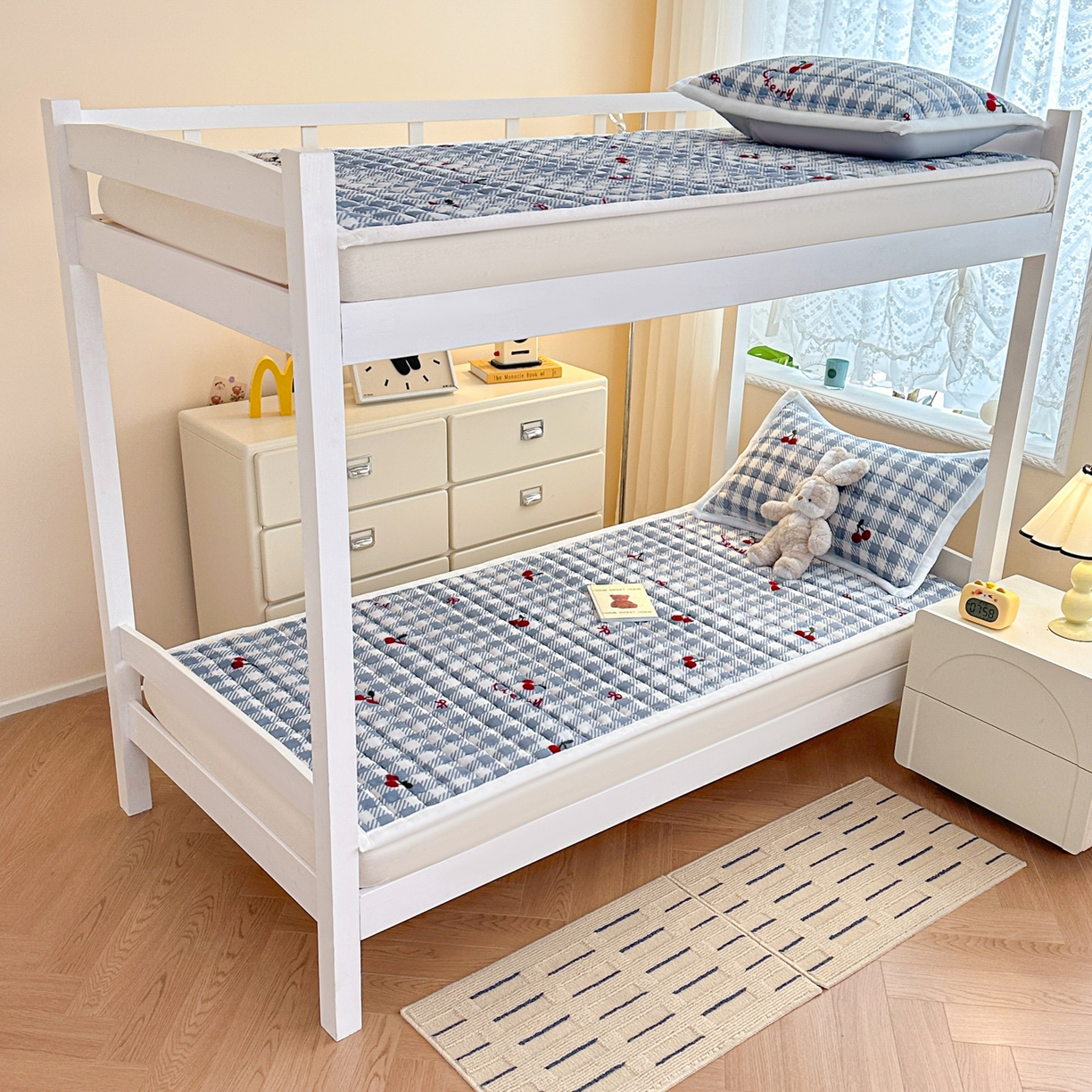 91家纺网 家纺一手货源 找家纺 川悦生活 2025新款A类印花牛奶绒床垫加厚绒保暖床床褥 床垫青禾车厘