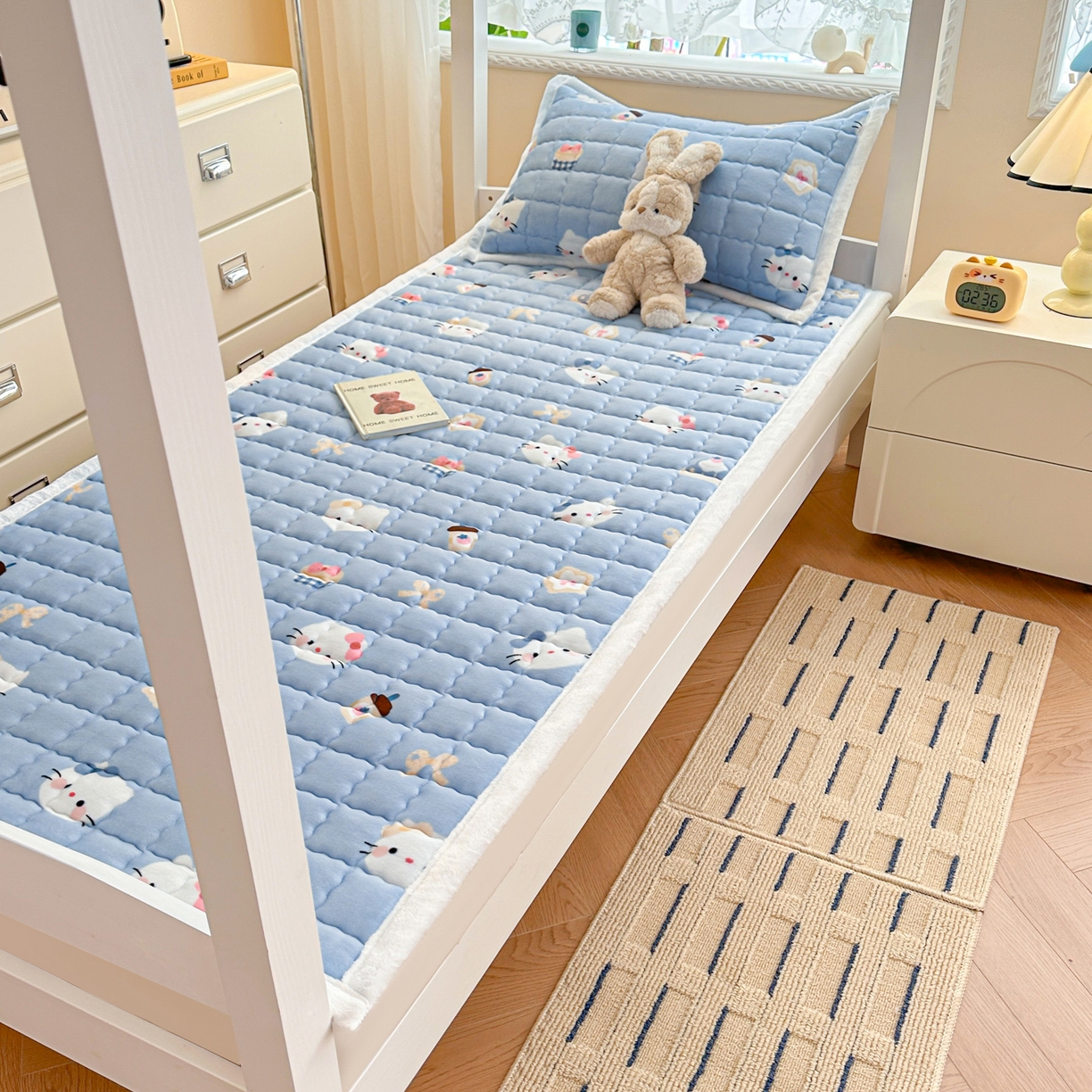 91家纺网 家纺一手货源 找家纺 川悦生活 2025新款A类印花牛奶绒床垫加厚绒保暖床床褥 床垫晴空小喵