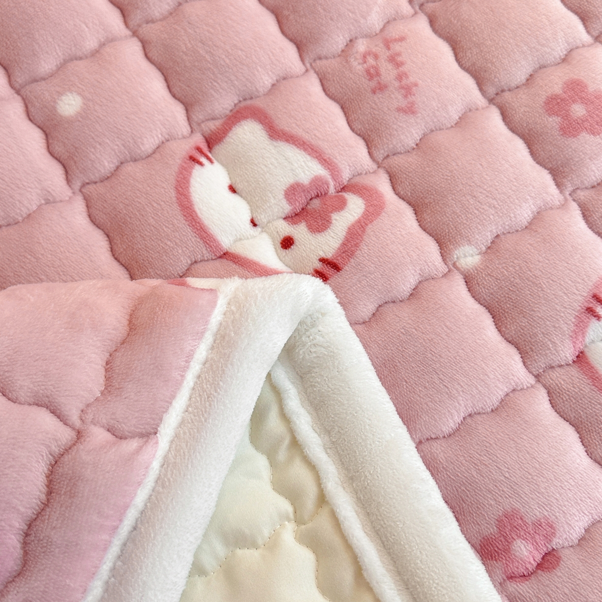 91家纺网 家纺一手货源 找家纺 川悦生活 2025新款A类印花牛奶绒床垫加厚绒保暖床床褥 床垫少女喵喵