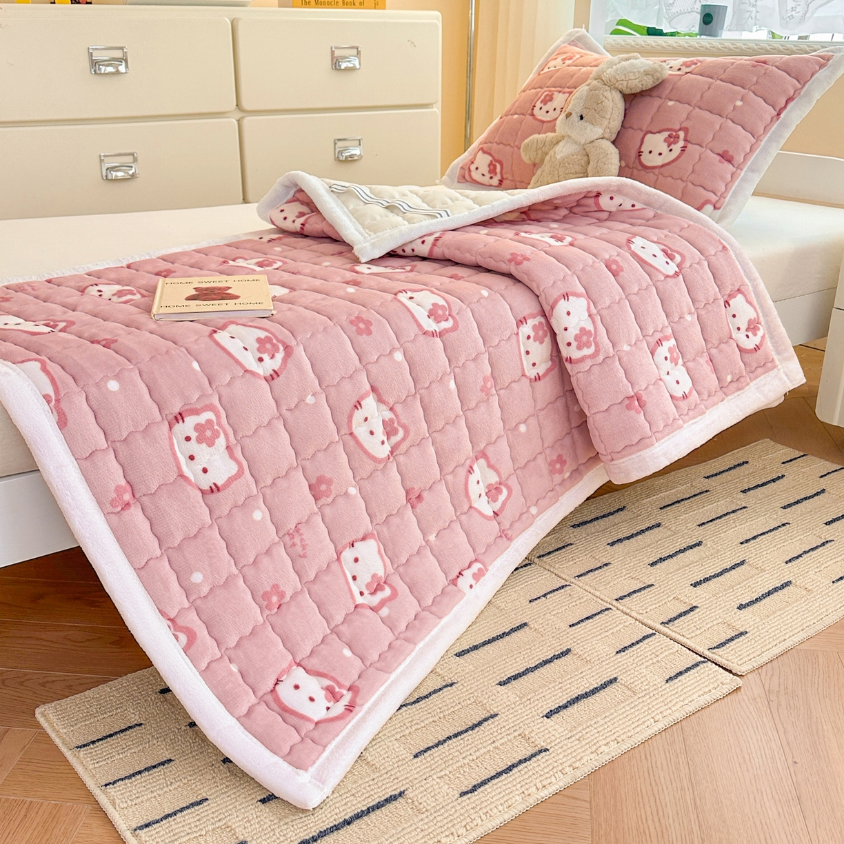 91家纺网 家纺一手货源 找家纺 川悦生活 2025新款A类印花牛奶绒床垫加厚绒保暖床床褥 床垫少女喵喵