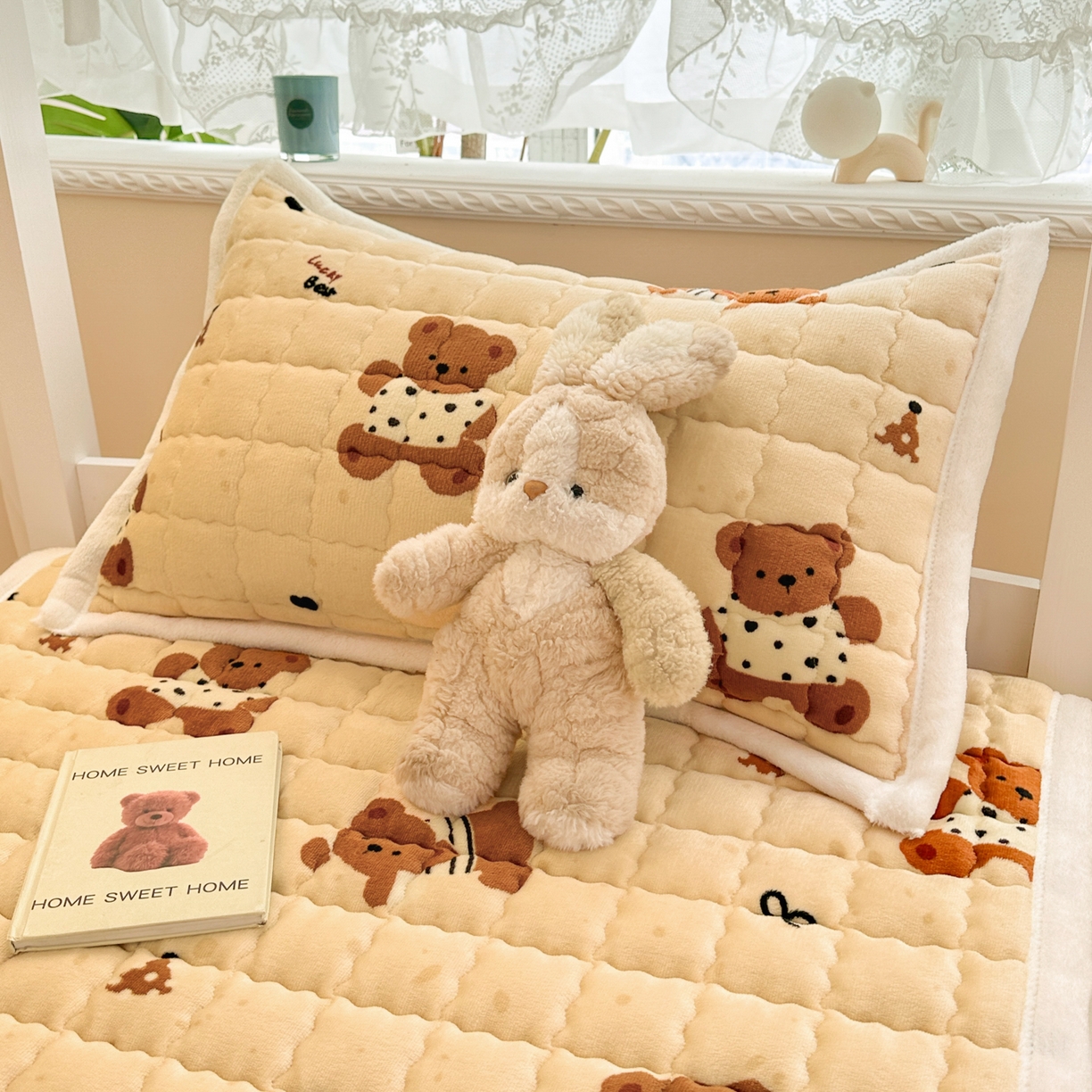 91家纺网 家纺一手货源 找家纺 川悦生活 2025新款A类印花牛奶绒床垫加厚绒保暖床床褥 床垫酥酥小熊