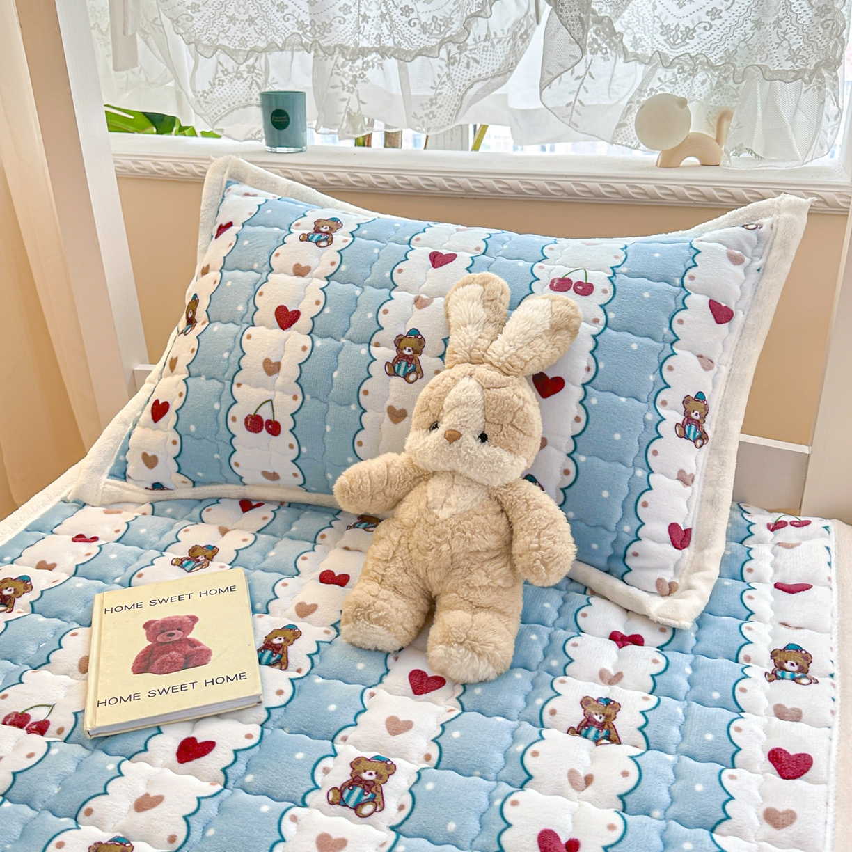 91家纺网 家纺一手货源 找家纺 川悦生活 2025新款A类印花牛奶绒床垫加厚绒保暖床床褥 床垫甜糕小熊