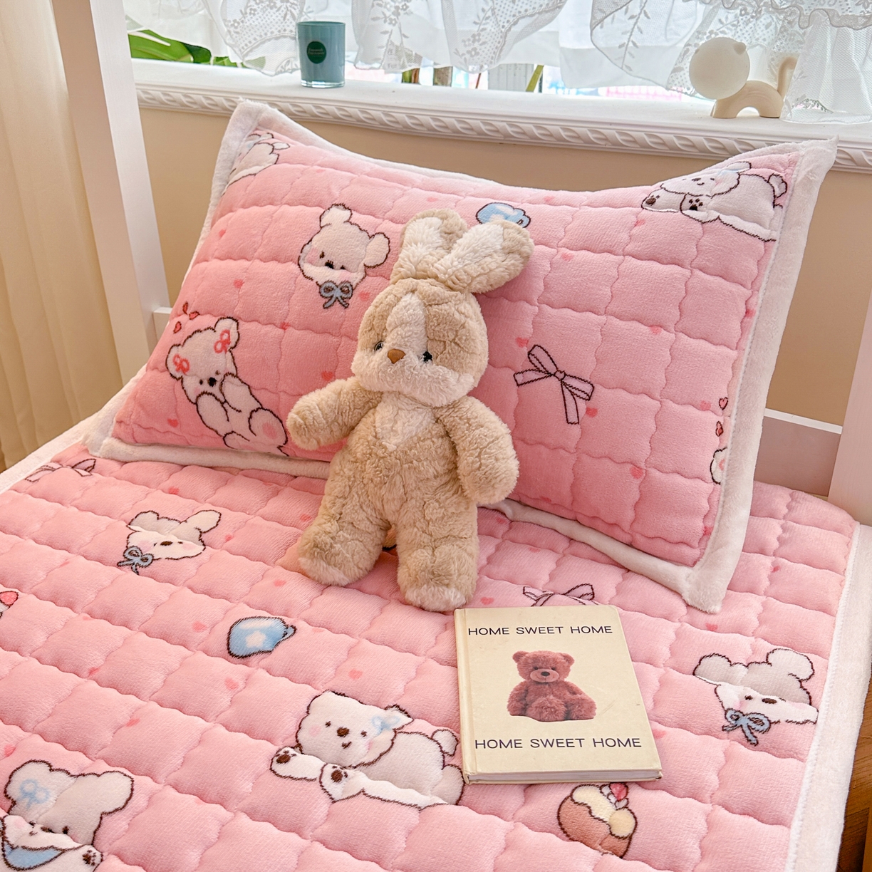 91家纺网 家纺一手货源 找家纺 川悦生活 2025新款A类印花牛奶绒床垫加厚绒保暖床床褥 床垫甜蜜小狗