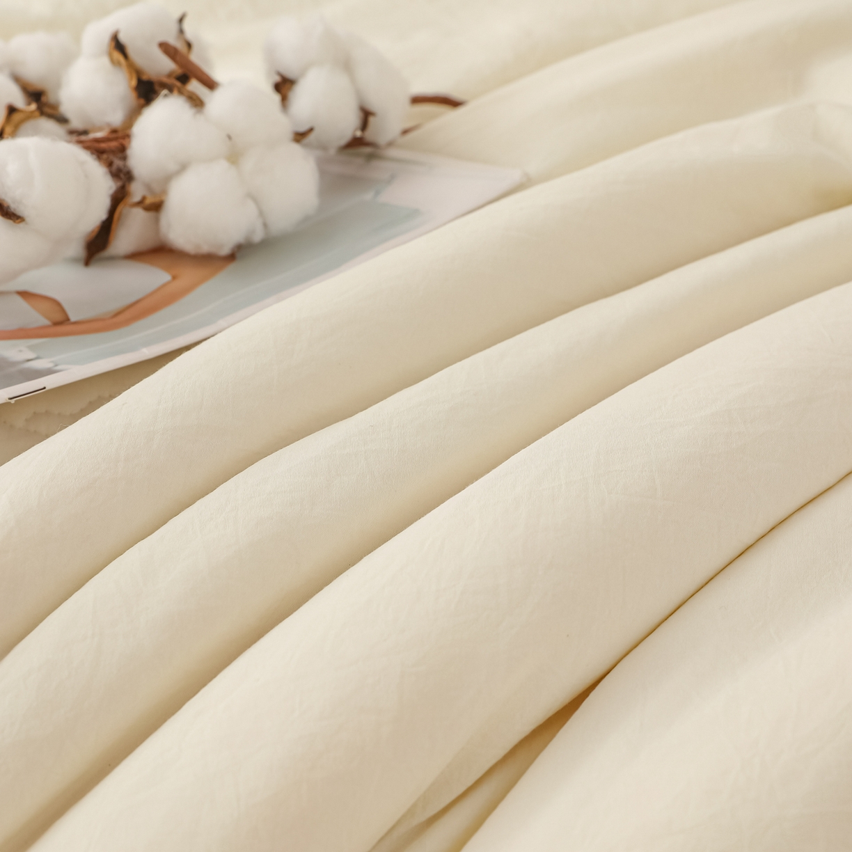 91家纺网 家纺一手货源 找家纺 圣尔雅家纺 2025新款A类水洗棉新疆棉花被无印风冬被加厚保暖被子被芯四季通用被子 白拼蓝