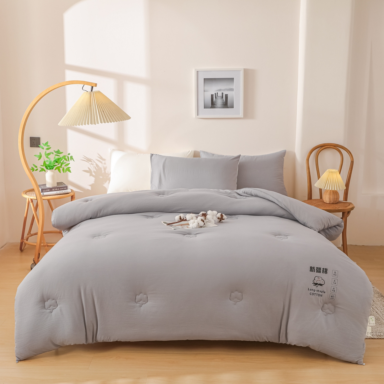 91家纺网 家纺一手货源 找家纺 圣尔雅家纺 2025新款A类水洗棉新疆棉花被无印风冬被加厚保暖被子被芯四季通用被子 淡雅灰