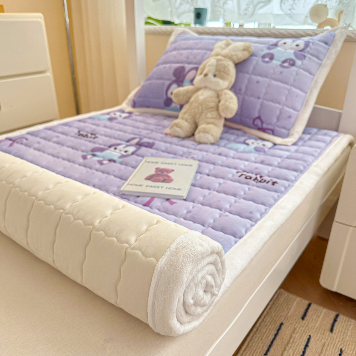 91家纺网 家纺一手货源 找家纺 川悦生活 2025新款A类印花牛奶绒床垫加厚绒保暖床床褥 床垫香芋奶茶