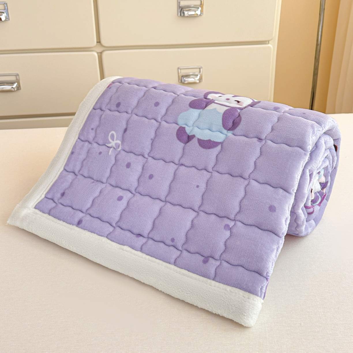 91家纺网 家纺一手货源 找家纺 川悦生活 2025新款A类印花牛奶绒床垫加厚绒保暖床床褥 床垫香芋奶茶