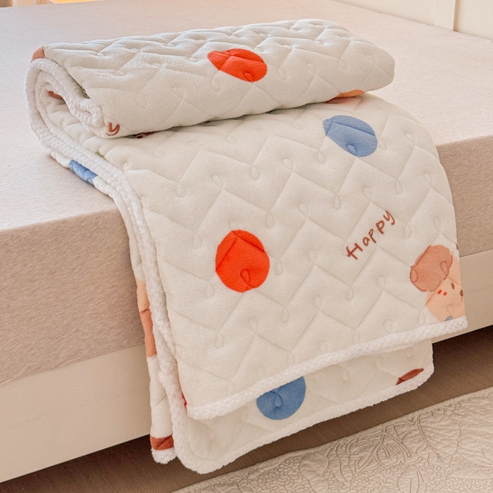 91家纺网 家纺一手货源 找家纺 小萌虎 2025秋冬新款牛奶绒夹棉床垫床褥 波点狗