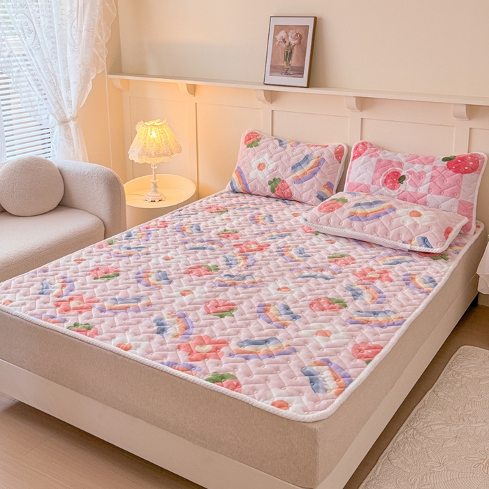 91家纺网 家纺一手货源 找家纺 小萌虎 2025秋冬新款牛奶绒夹棉床垫床褥 彩虹乐园