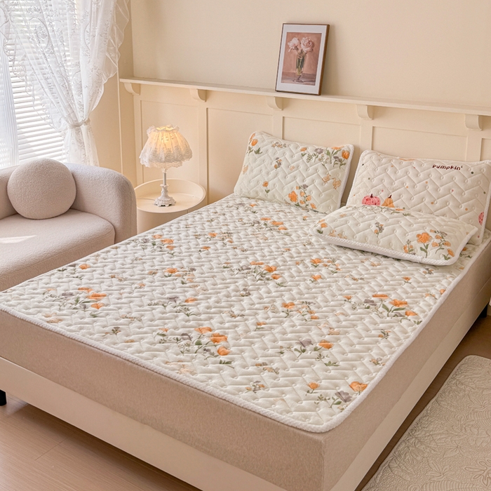 91家纺网 家纺一手货源 找家纺 小萌虎 2025秋冬新款牛奶绒夹棉床垫床褥 乐园