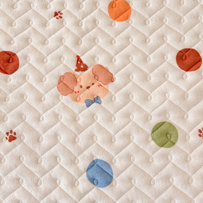 91家纺网 家纺一手货源 找家纺 小萌虎 2025秋冬新款牛奶绒夹棉床垫床褥 波点狗