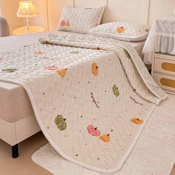 91家纺网 家纺一手货源 找家纺 小萌虎 2025秋冬新款牛奶绒夹棉床垫床褥 小南瓜