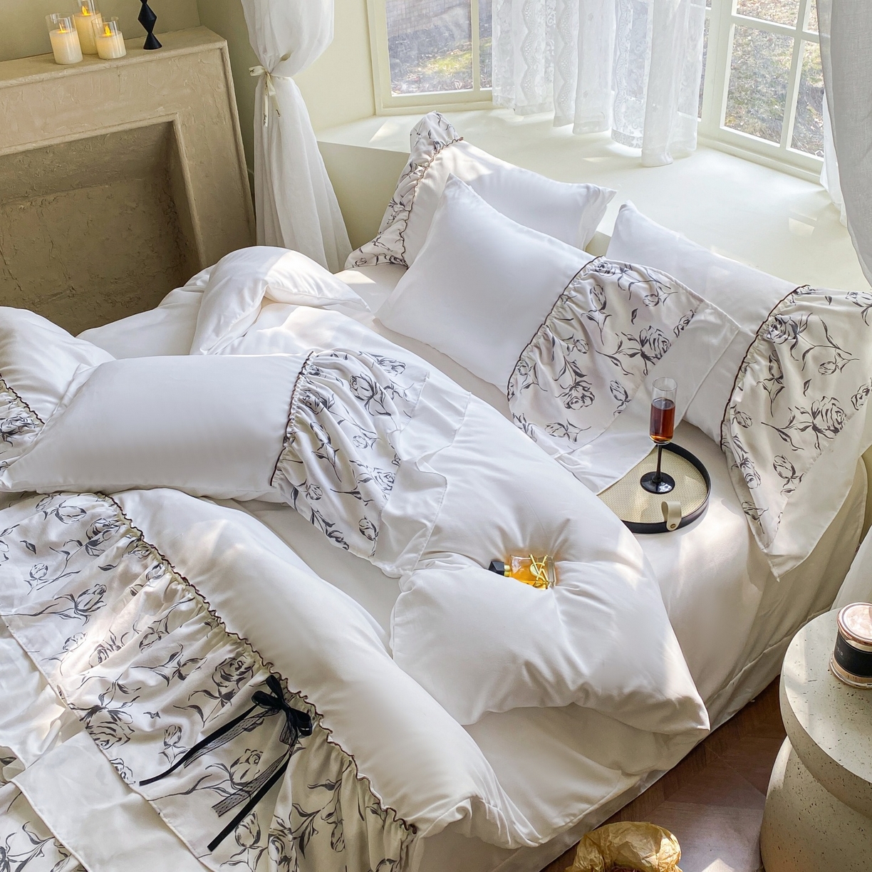 91家纺网 家纺一手货源 找家纺 庭笙 2025新款法式复古公主风花边四件套 水墨玫瑰