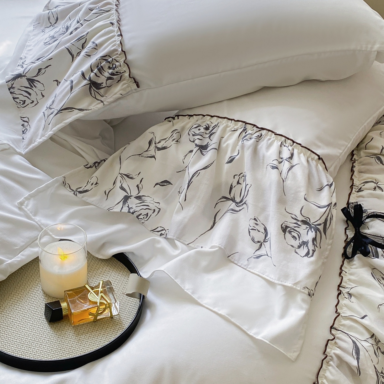 91家纺网 家纺一手货源 找家纺 庭笙 2025新款法式复古公主风花边四件套 水墨玫瑰