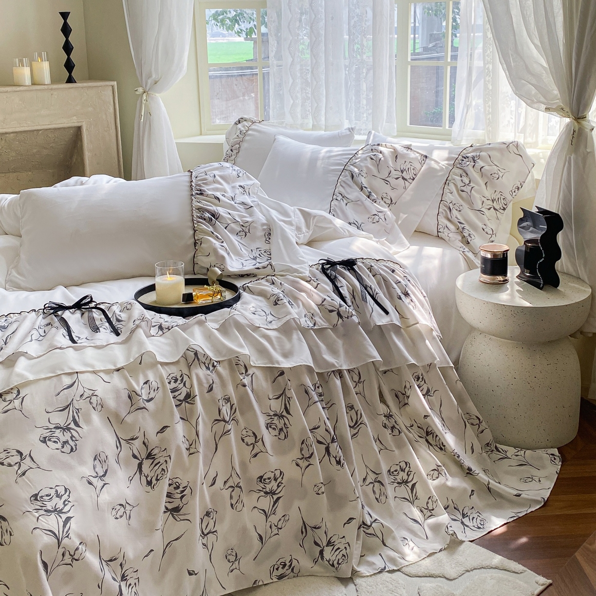 91家纺网 家纺一手货源 找家纺 庭笙 2025新款法式复古公主风花边四件套 水墨玫瑰