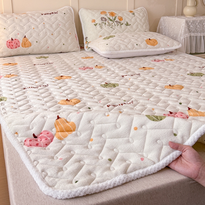 91家纺网 家纺一手货源 找家纺 （总）小萌虎 2025秋冬新款牛奶绒夹棉床垫床褥