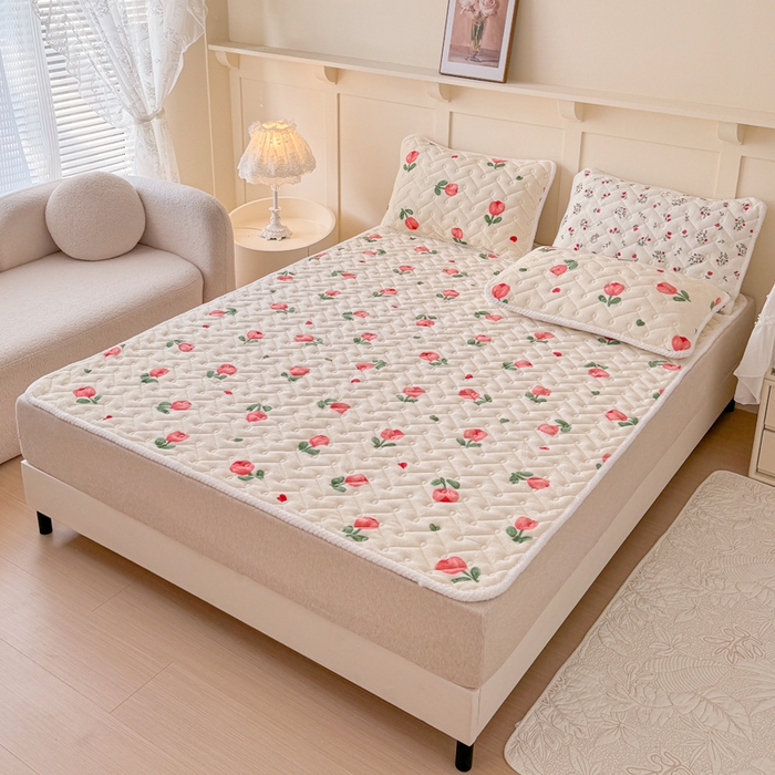 91家纺网 家纺一手货源 找家纺 小萌虎 2025秋冬新款牛奶绒夹棉床垫床褥 郁金香