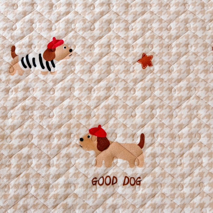 91家纺网 家纺一手货源 找家纺 小萌虎 2025秋冬新款牛奶绒夹棉床垫床褥 腊肠犬