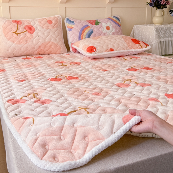 91家纺网 家纺一手货源 找家纺 （总）小萌虎 2025秋冬新款牛奶绒夹棉床垫床褥