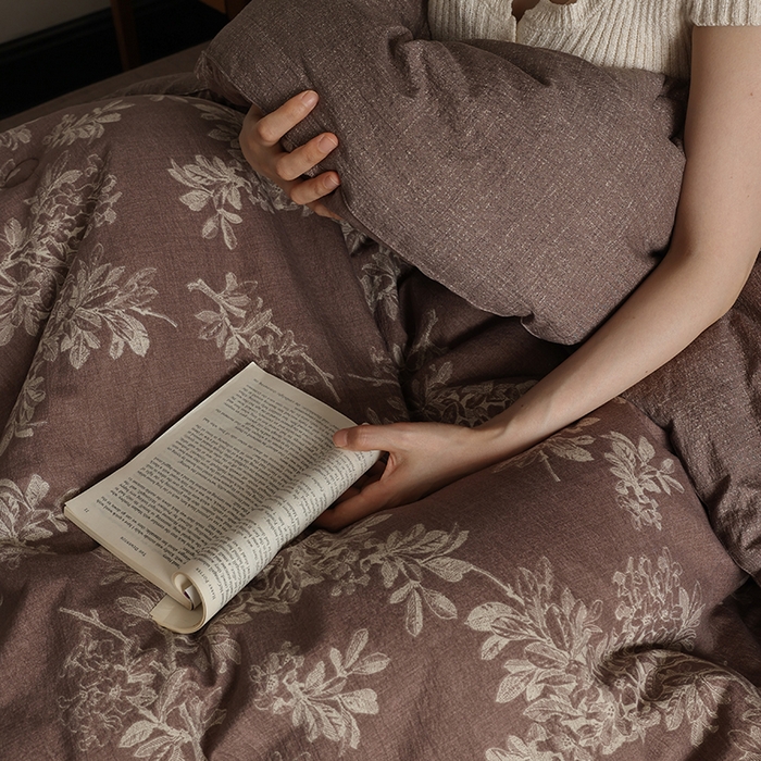 91家纺网 家纺一手货源 找家纺 玛德琳 2025新款原麻皱皱纱懒人抗菌冬被被子被芯 南法庄园