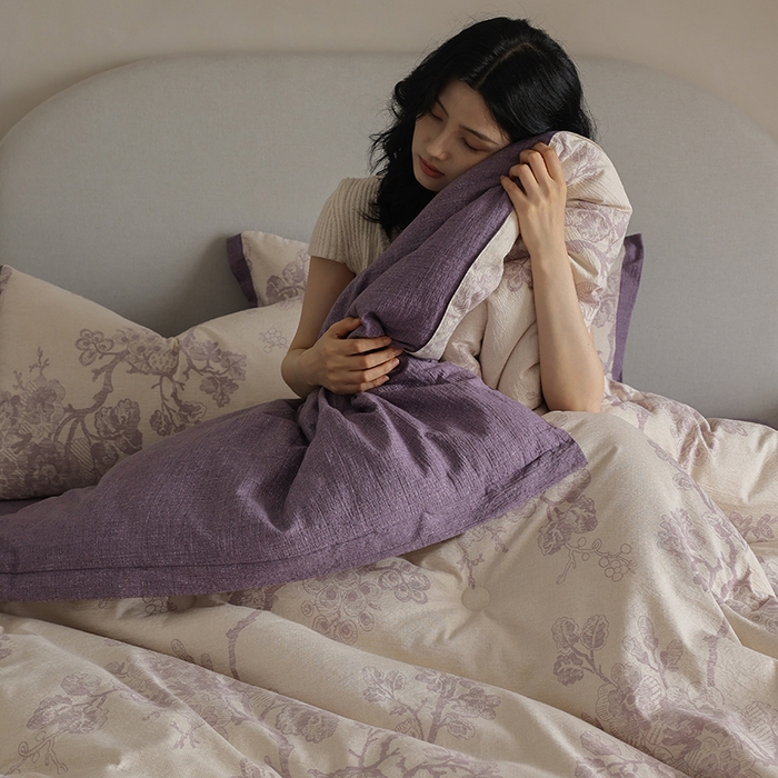 91家纺网 家纺一手货源 找家纺 玛德琳 2025新款原麻皱皱纱懒人抗菌冬被被子被芯 露西-紫