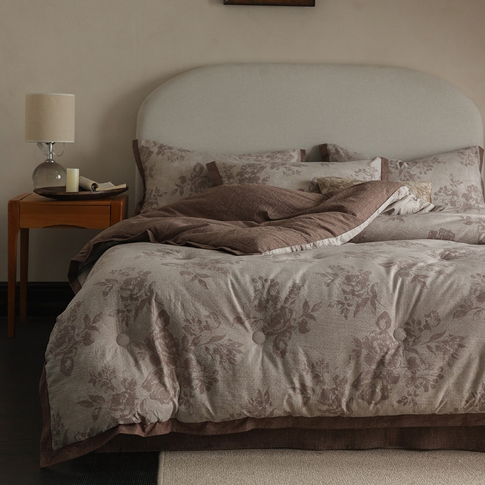 91家纺网 家纺一手货源 找家纺 玛德琳 2025新款原麻皱皱纱懒人抗菌冬被被子被芯 洛娜