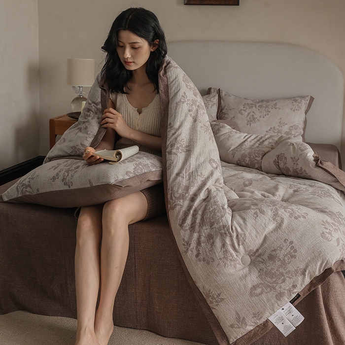 玛德琳 2025新款原麻皱皱纱懒人抗菌冬被被子被芯 洛娜