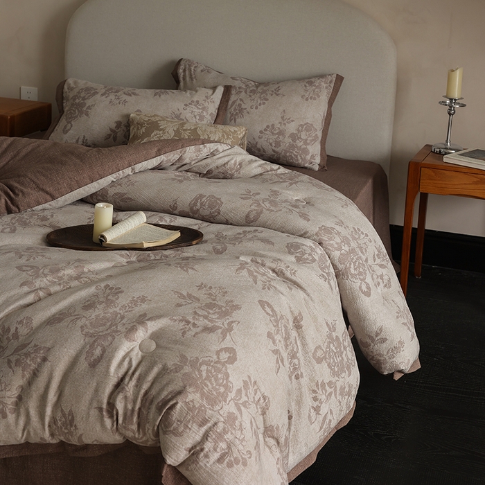 91家纺网 家纺一手货源 找家纺 玛德琳 2025新款原麻皱皱纱懒人抗菌冬被被子被芯 洛娜