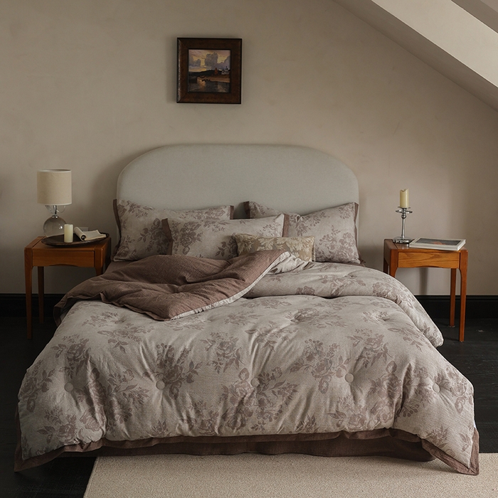 91家纺网 家纺一手货源 找家纺 玛德琳 2025新款原麻皱皱纱懒人抗菌冬被被子被芯 洛娜