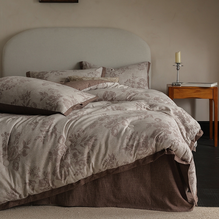 91家纺网 家纺一手货源 找家纺 （总）玛德琳 2025新款原麻皱皱纱懒人抗菌冬被被子被芯