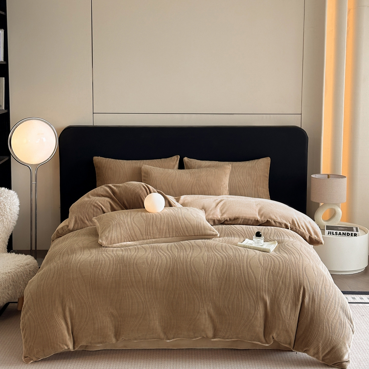 91家纺网 家纺一手货源 找家纺 蓝极人 2025新款AB版烂花牛奶绒四件套 烂花-米咖