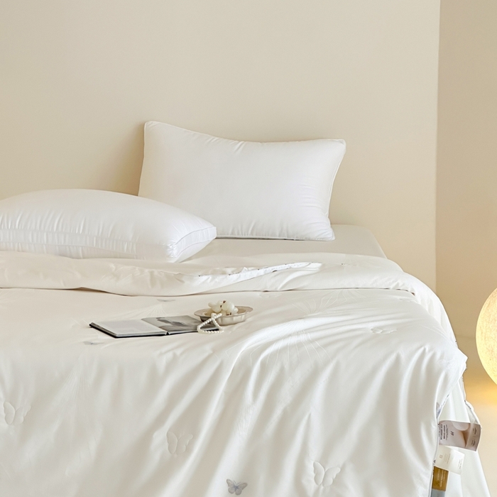 91家纺网 家纺一手货源 找家纺 （总）茧羽世家 2025新款皇冠蝶翼蚕丝被 被子被芯