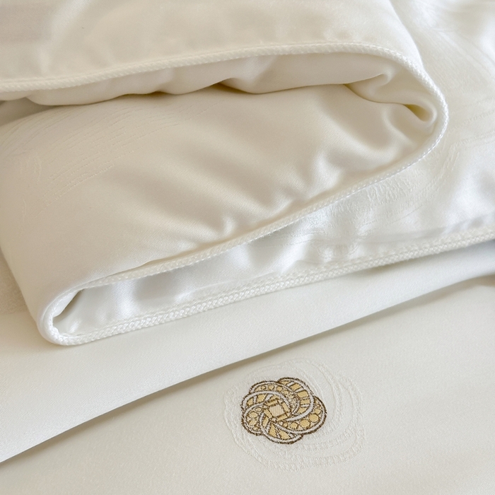 91家纺网 家纺一手货源 找家纺 茧羽世家 2025新款豆绒生态被 被子被芯 圣罗伦