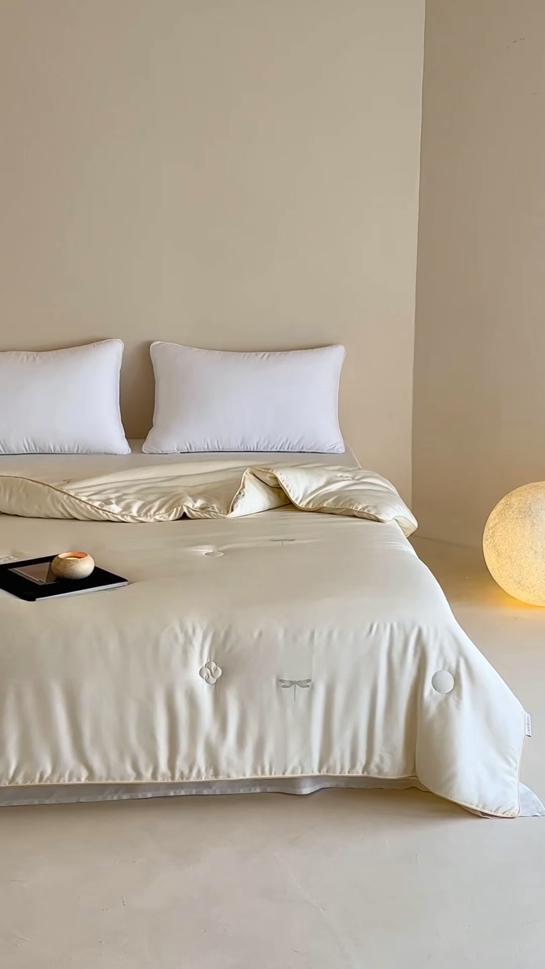 91家纺网 家纺一手货源 找家纺 茧羽世家 2025新款豆绒生态被 被子被芯 亭亭玉立