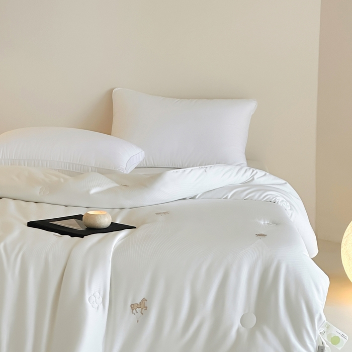 91家纺网 家纺一手货源 找家纺 茧羽世家 2025新款豆绒生态被 被子被芯 以梦为马