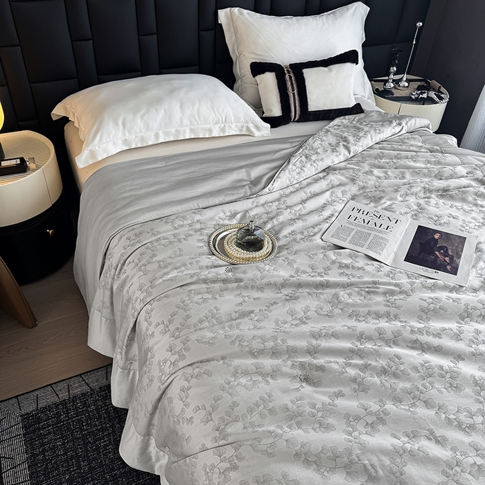 91家纺网 家纺一手货源 找家纺 茧羽世家 2025新款奢华宋韵蚕丝被 被子被芯 黛染