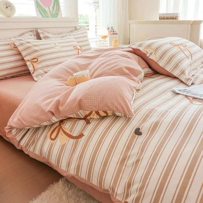 91家纺网 家纺一手货源 找家纺 优纤家纺 2025新款120克磨毛斜纹卡通花卉印花植物羊绒四件套 淑女屋-咖