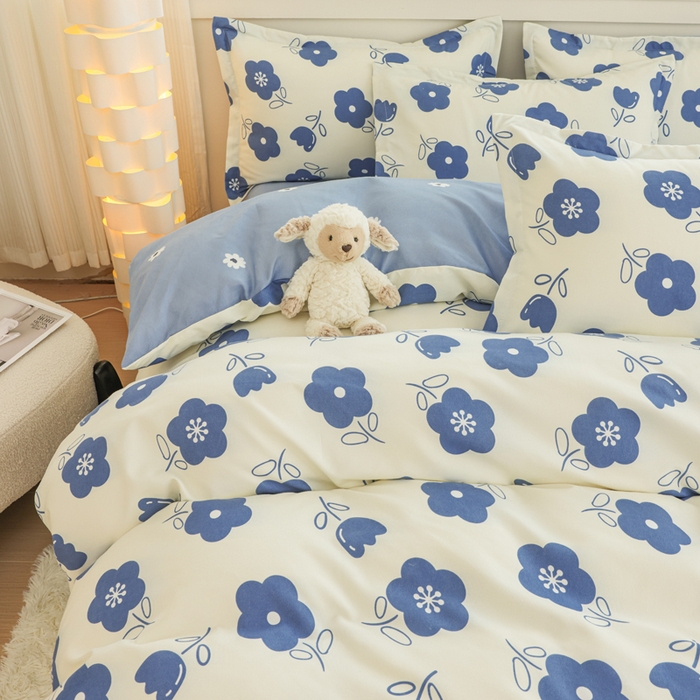 91家纺网 家纺一手货源 找家纺 优纤家纺 2025新款120克磨毛斜纹卡通花卉印花植物羊绒四件套 春风恋情