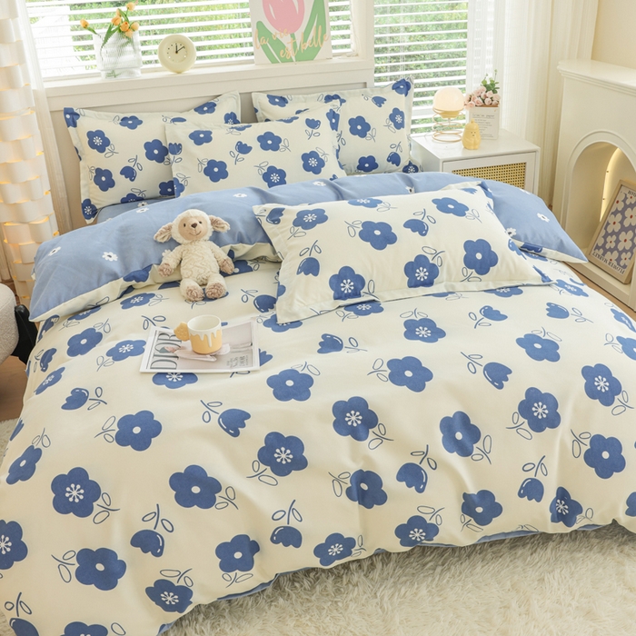 91家纺网 家纺一手货源 找家纺 优纤家纺 2025新款120克磨毛斜纹卡通花卉印花植物羊绒四件套 春风恋情