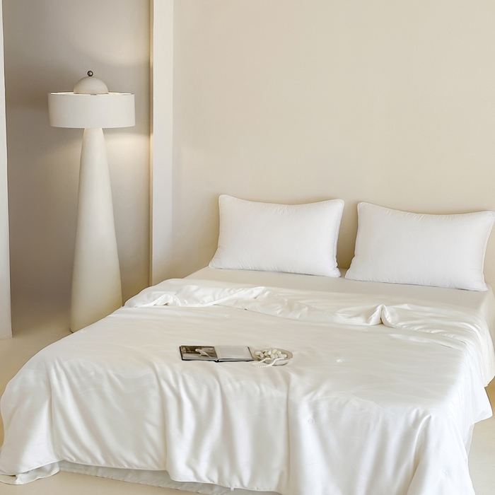 91家纺网 家纺一手货源 找家纺 茧羽世家 2025新款丝韵东方蚕丝被 被子被芯 丝韵东方-本白